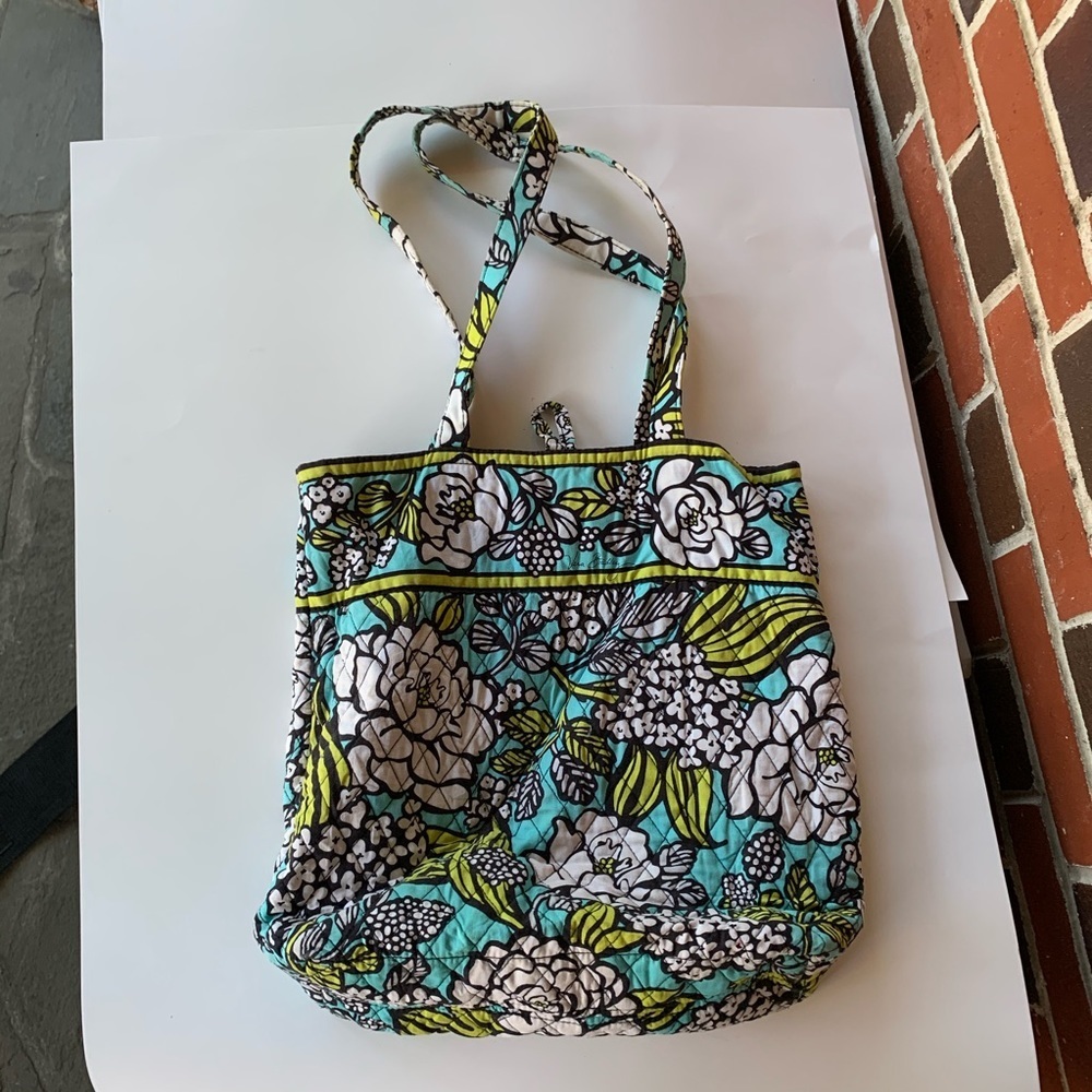 Vera Bradley tote - Picture 3 of 6